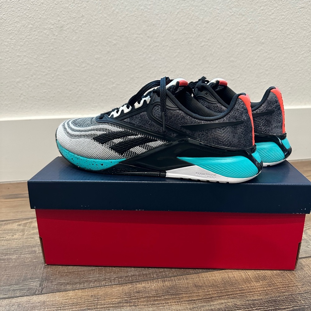 Reebok Nano X2 Women’s Training Shoe (8.5)